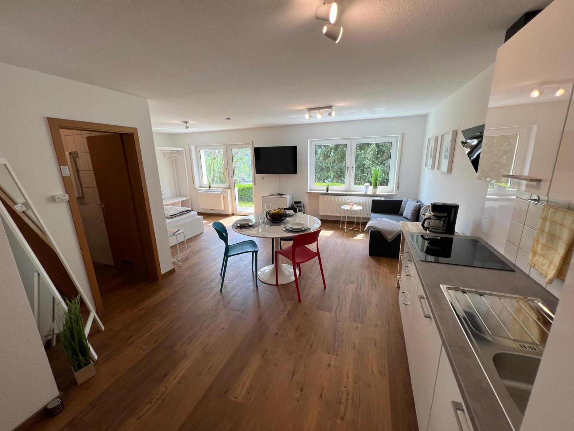 Schoene Ferienwohnung In Штоках Экстерьер фото